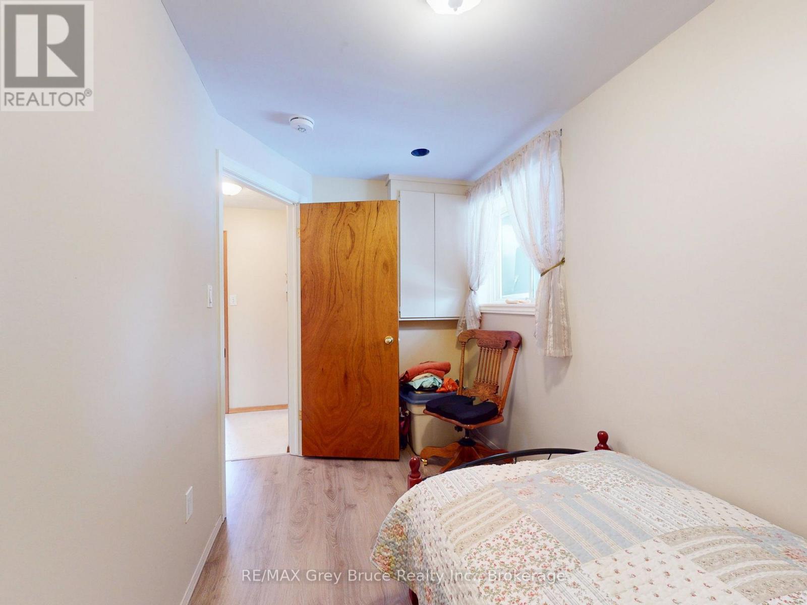 560 20th Street E, Owen Sound, Ontario N4K 2B6 - Photo 36 - X12927836