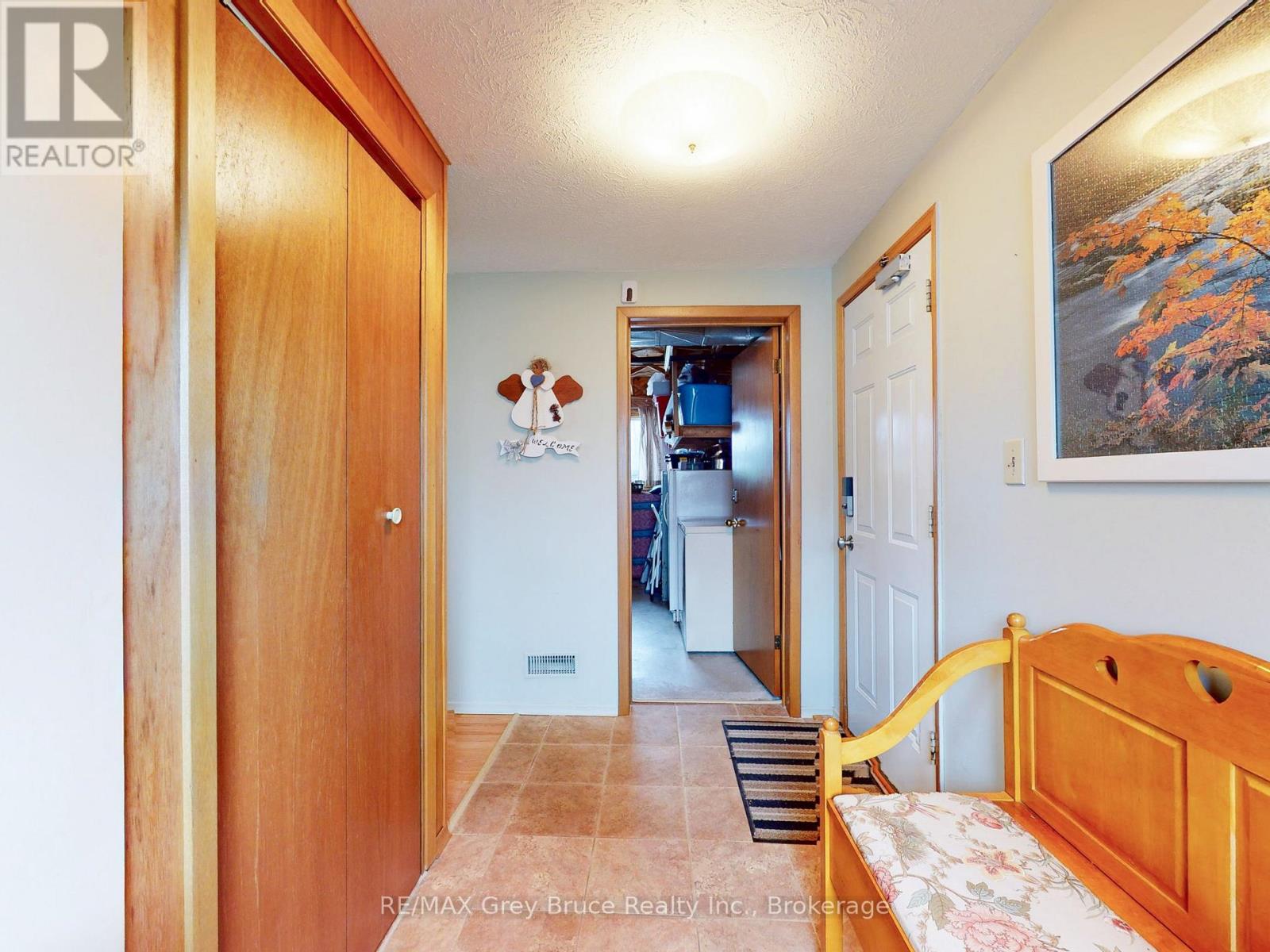 560 20th Street E, Owen Sound, Ontario N4K 2B6 - Photo 41 - X12927836