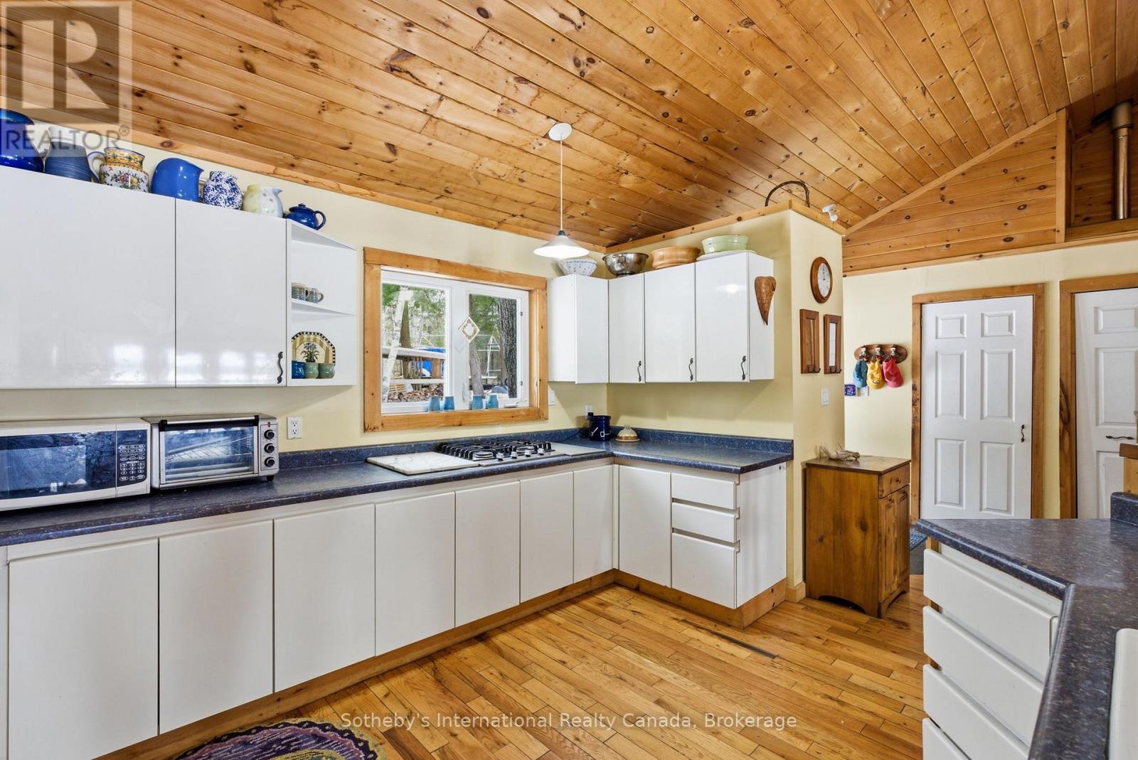 3301b Axe Lake Road, Mcmurrich/monteith (Monteith), Ontario  P0A 1Y0 - Photo 15 - X12928002