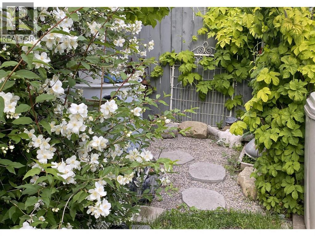 31 Sunset Crescent, Okotoks, Alberta  T1S 1P3 - Photo 32 - A2296617