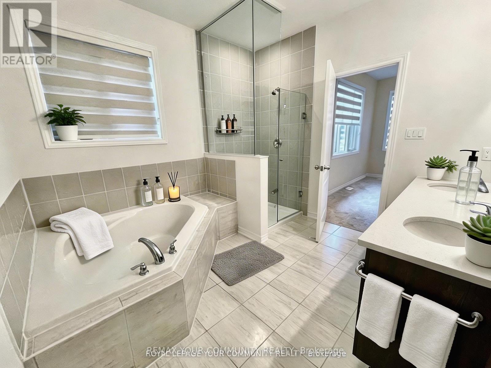 29 Hickling Lane, Ajax, Ontario  L1T 0P9 - Photo 20 - E12576492