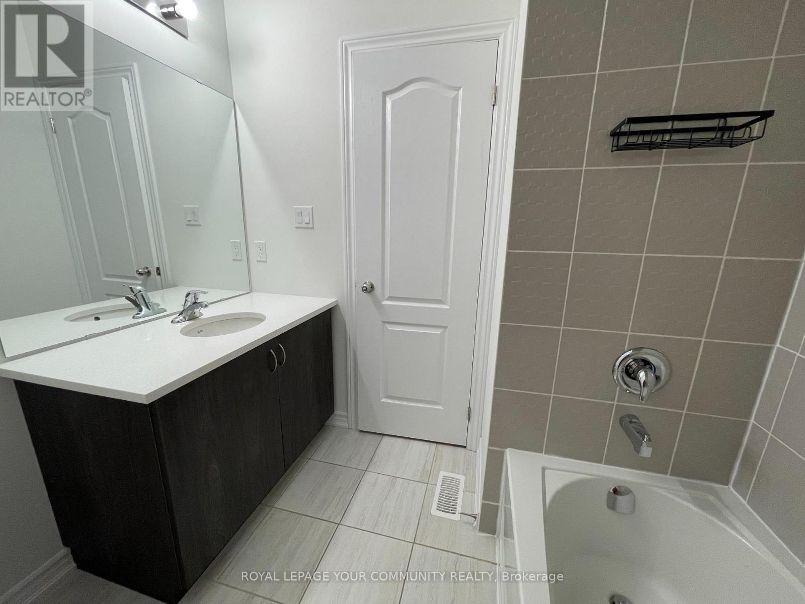 29 Hickling Lane, Ajax, Ontario  L1T 0P9 - Photo 26 - E12576492
