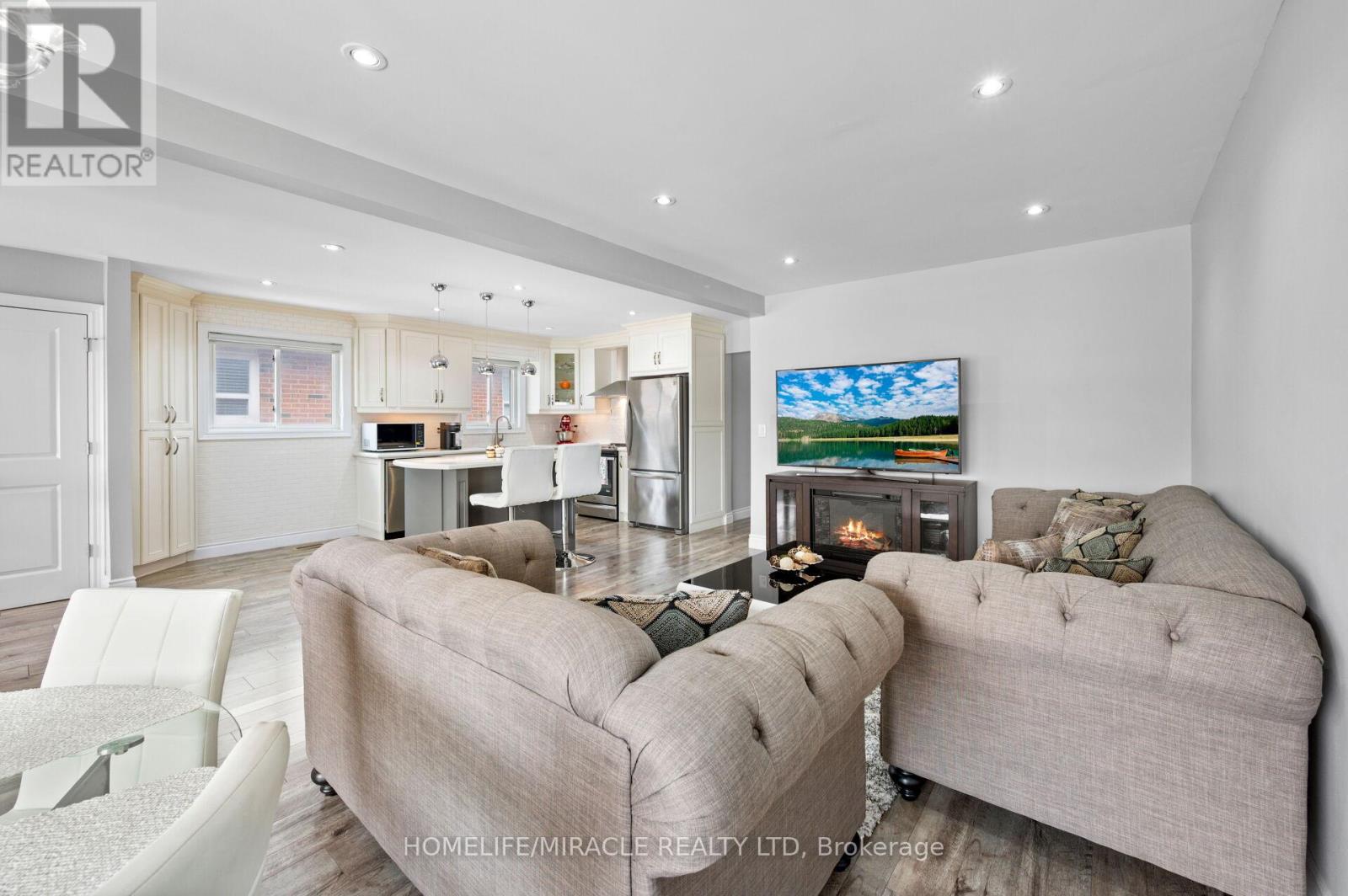 3 Agincourt Road, Vaughan, Ontario  L4L 2Z7 - Photo 11 - N12806048