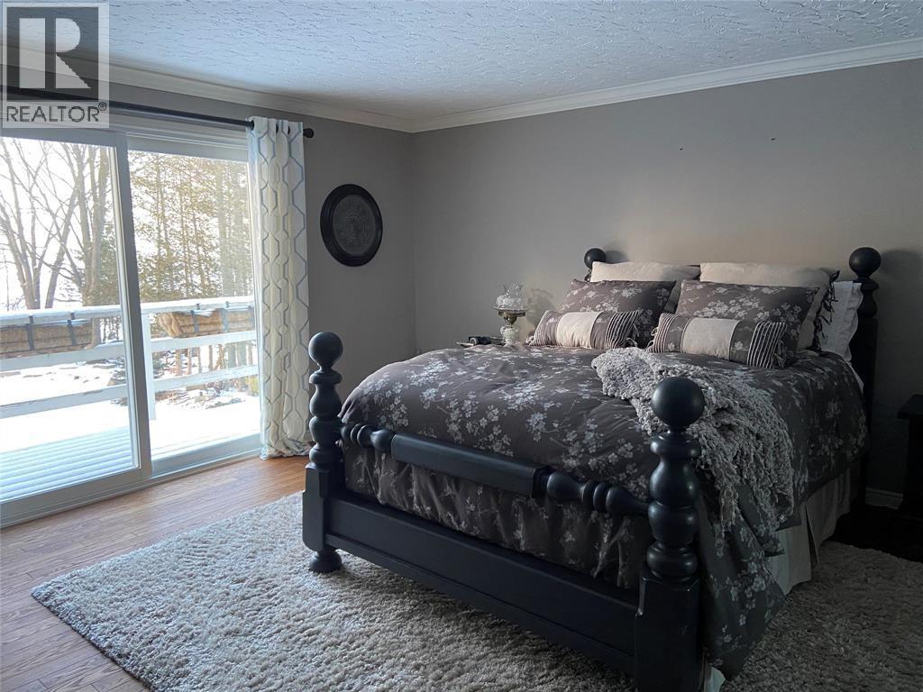 3538 Queen Street, Plympton-Wyoming, Ontario  N0N 1E0 - Photo 7 - 26006342