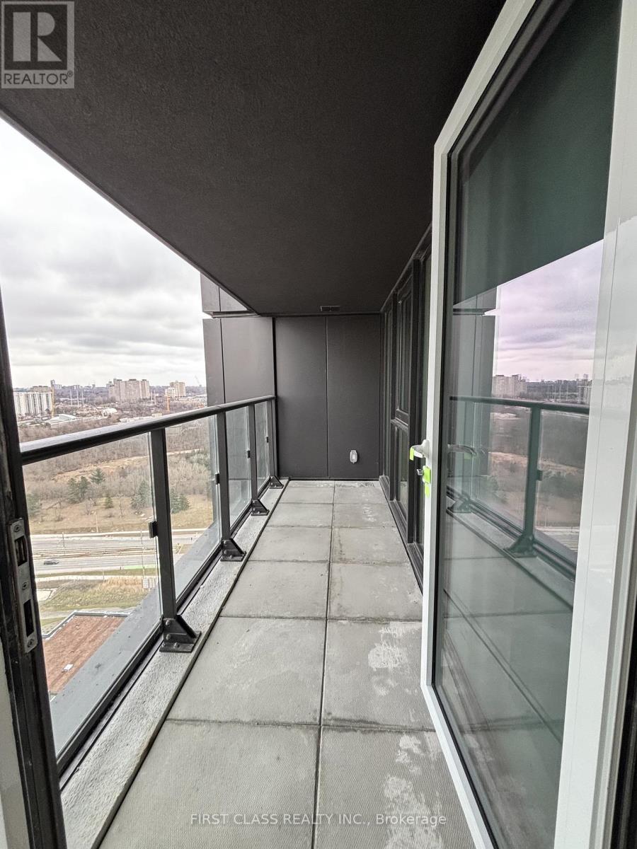 2010 - 1 Quarrington Lane, Toronto, Ontario  M3C 1H7 - Photo 3 - C12927838