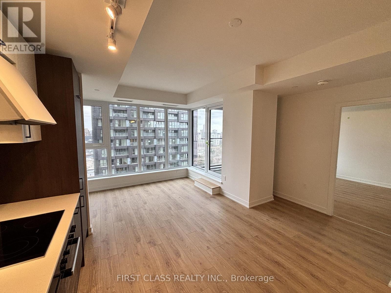 2010 - 1 Quarrington Lane, Toronto, Ontario  M3C 1H7 - Photo 7 - C12927838