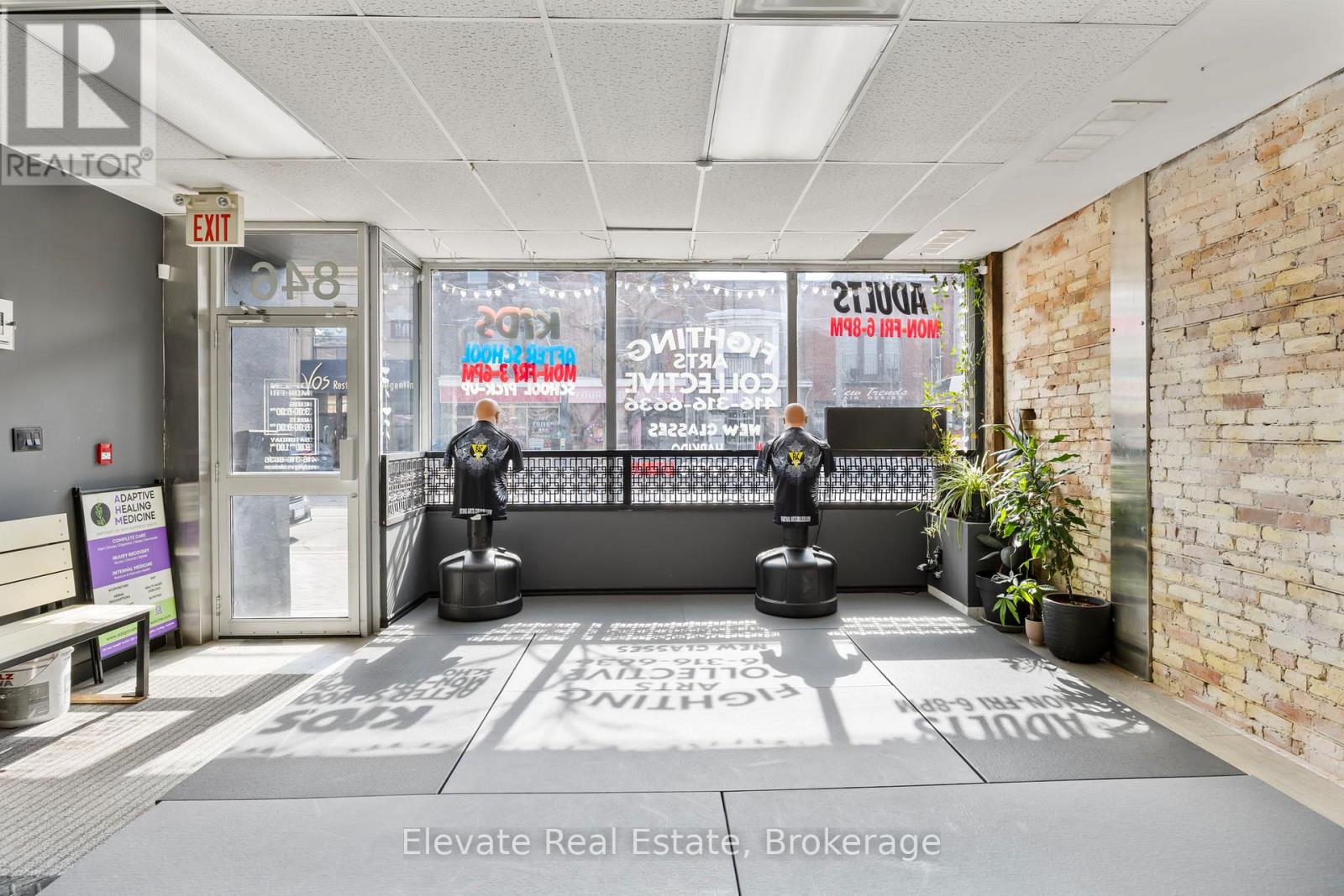 846 College Street, Toronto, Ontario  M6H 1A2 - Photo 2 - C12927864