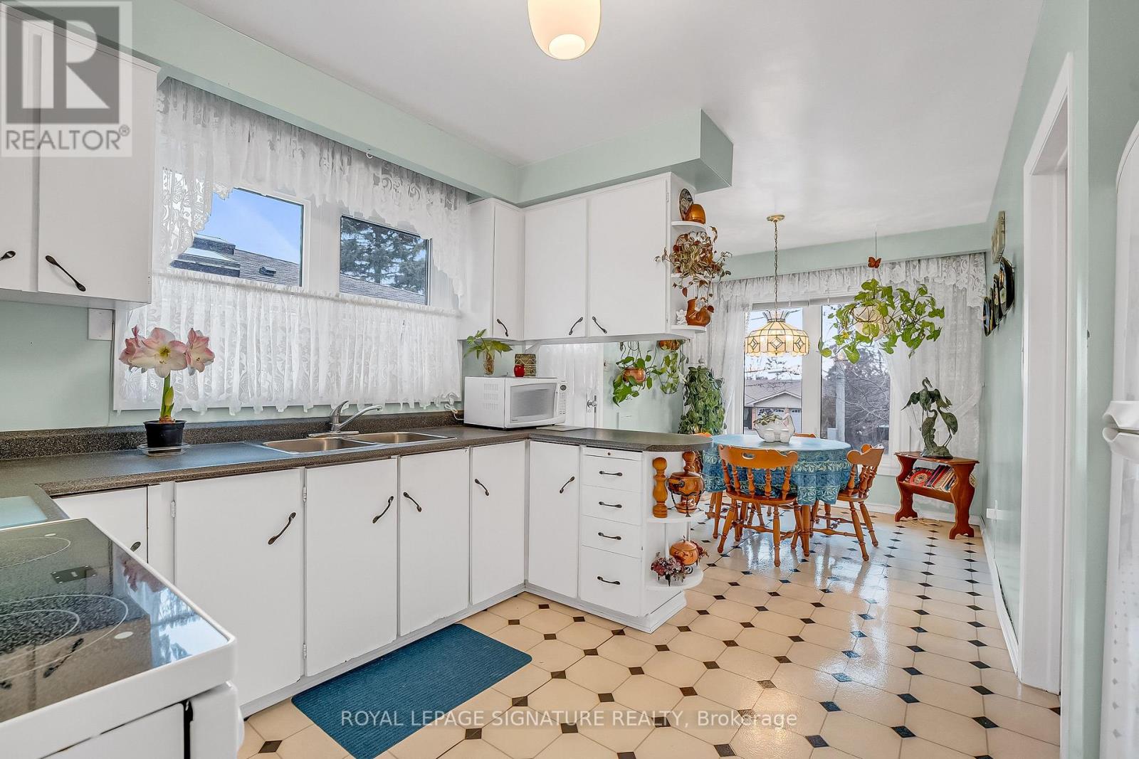 57 Valentine Drive, Toronto, Ontario  M3A 3J7 - Photo 10 - C12927964