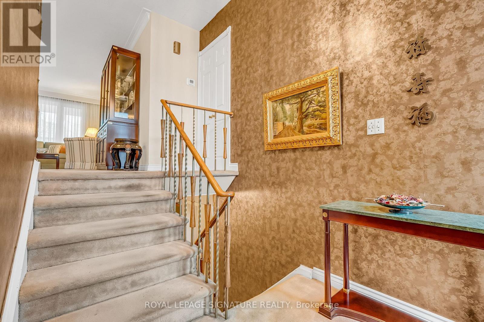 57 Valentine Drive, Toronto, Ontario  M3A 3J7 - Photo 2 - C12927964