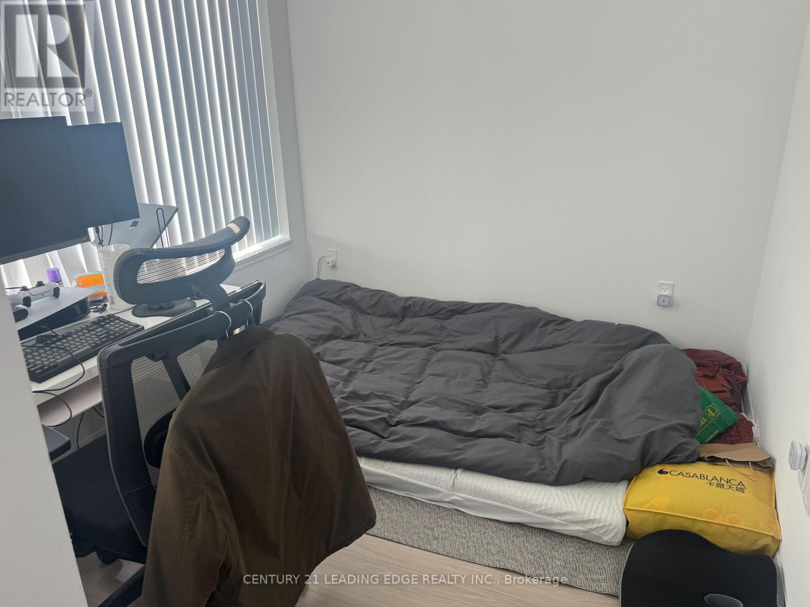 2019 - 50 Dunfield Avenue, Toronto, Ontario  M4S 0E4 - Photo 3 - C12927992