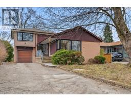 MAIN - 135 WATERLOO AVENUE, Toronto, Ontario