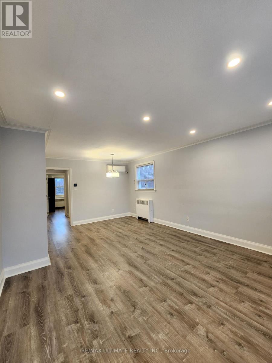 Main - 4 Gaylord Drive, Toronto, Ontario  M1R 1C1 - Photo 2 - E12927798