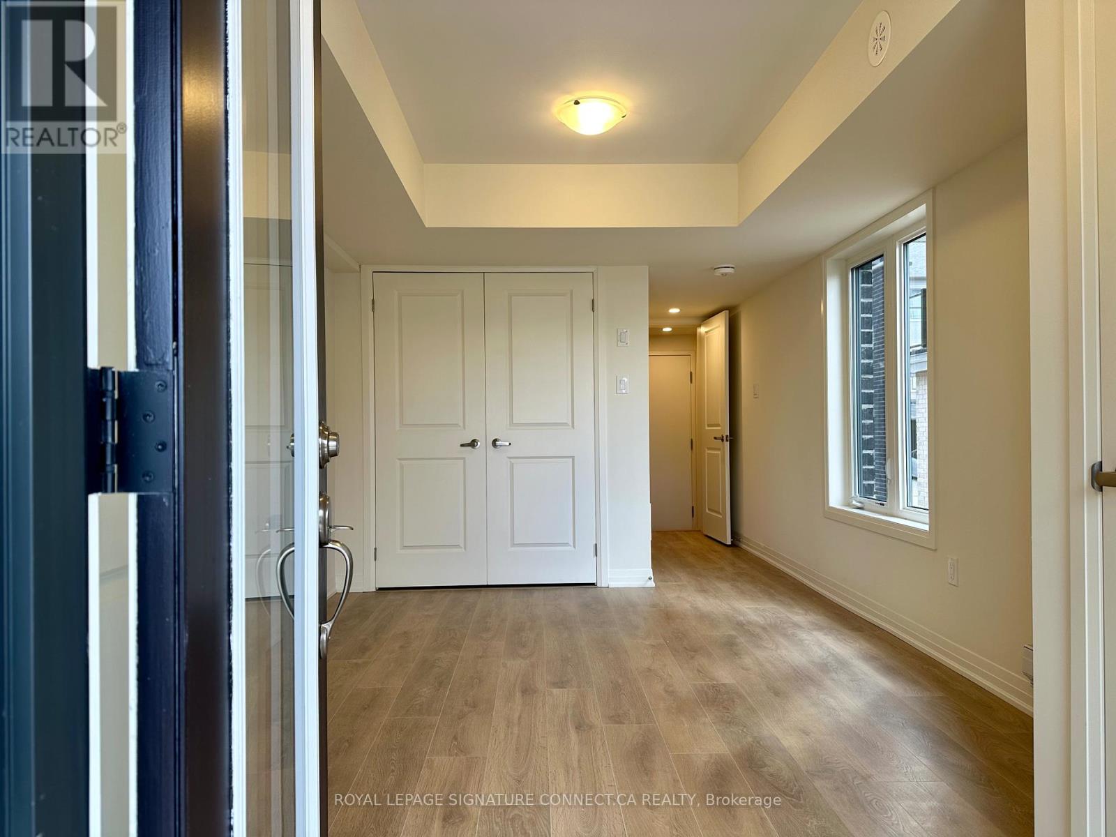 22 EMMAS WAY, Whitby, Ontario