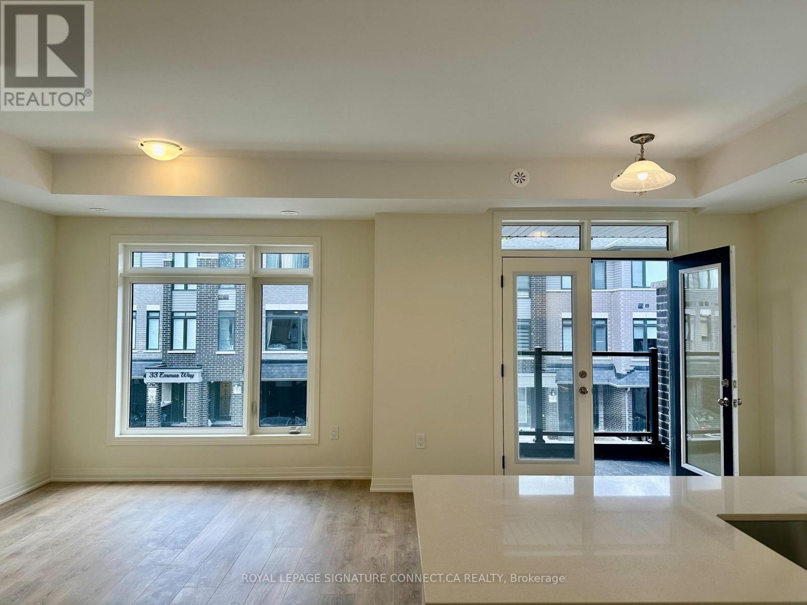 22 Emmas Way, Whitby, Ontario  L1R 0S7 - Photo 5 - E12927942