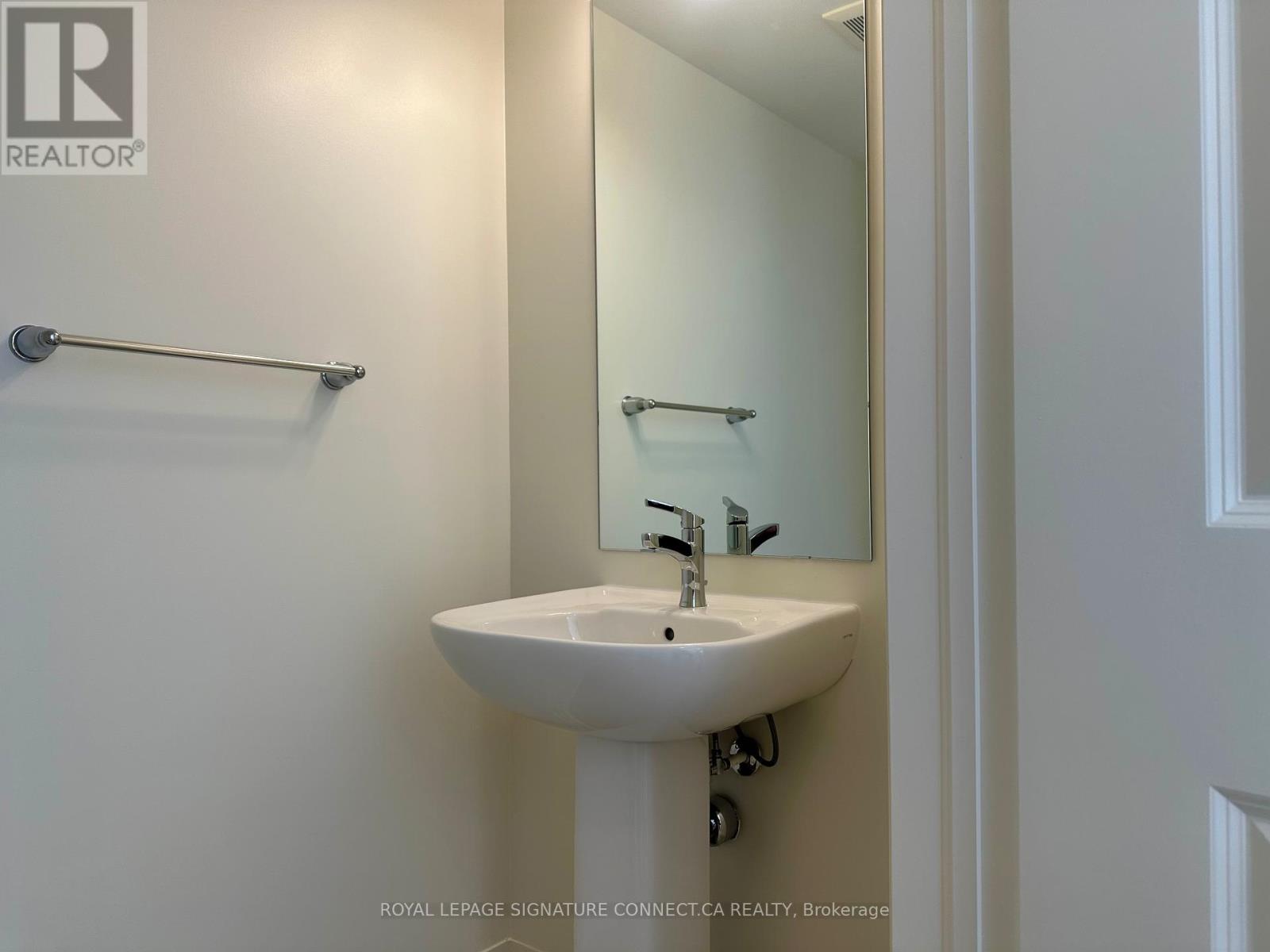 22 Emmas Way, Whitby, Ontario  L1R 0S7 - Photo 9 - E12927942