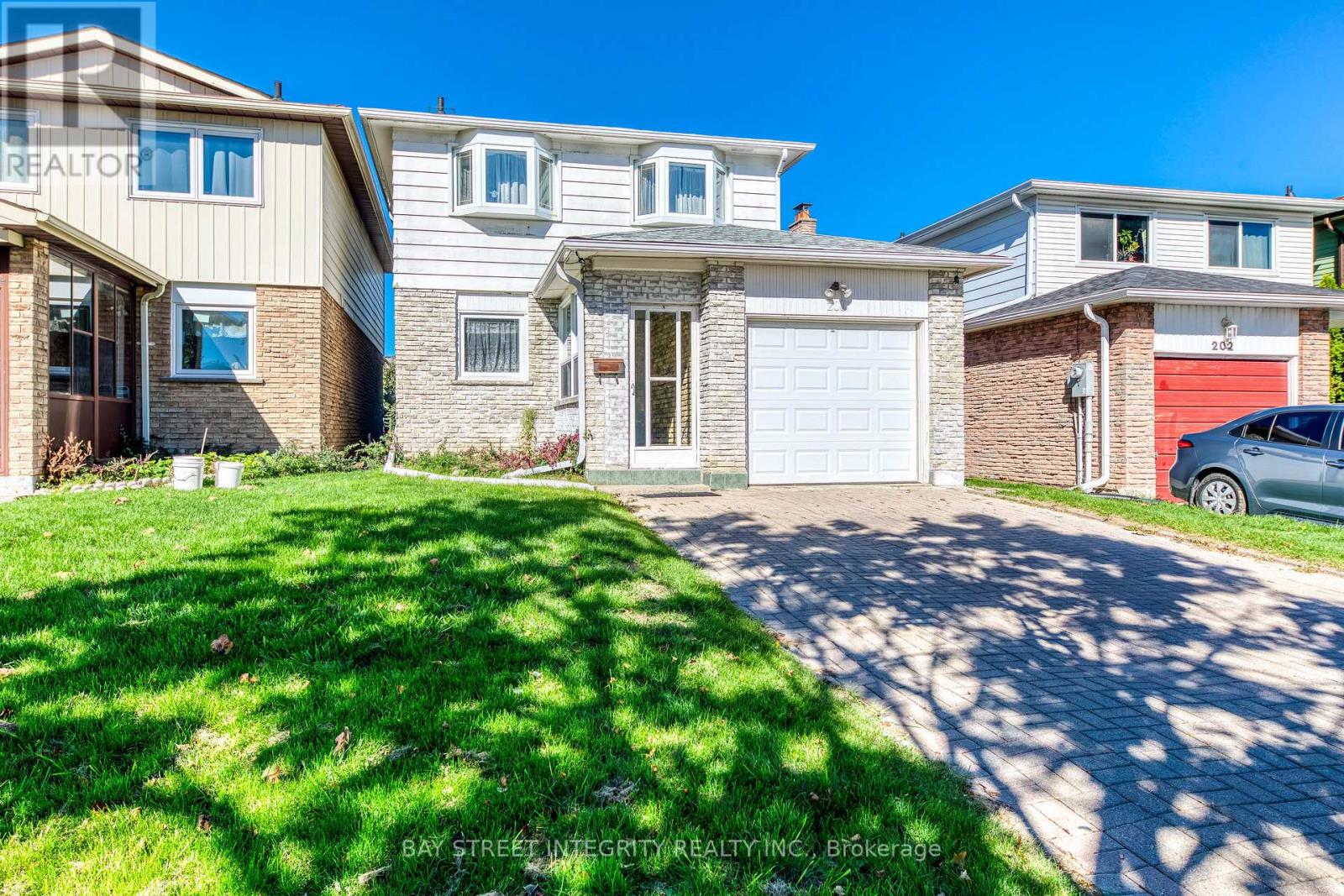 200 Invergordon Avenue, Toronto, Ontario  M1S 4A1 - Photo 2 - E12927946