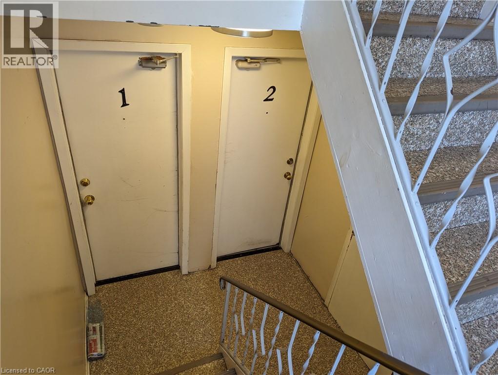 351 Hoffman Street, Kitchener, Ontario  N2M 3N5 - Photo 4 - 40815521