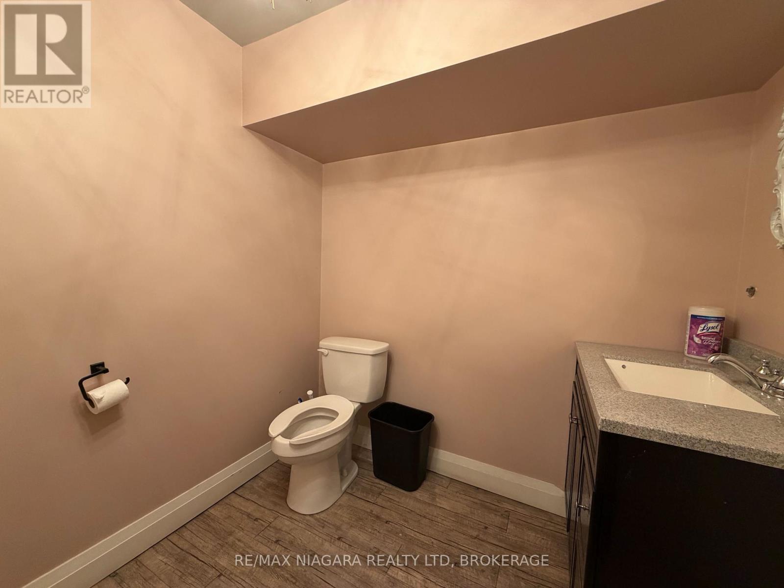 81 St. Paul Street, St. Catharines, Ontario  L2R 3M3 - Photo 24 - X12924222