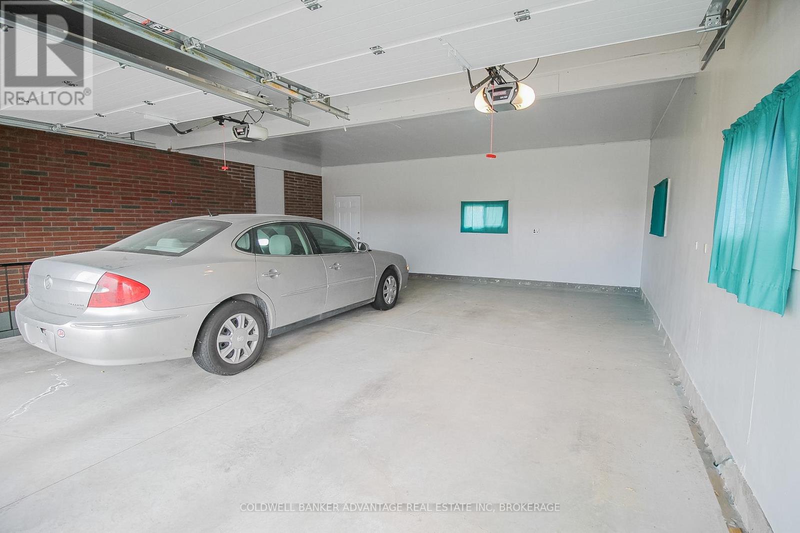 377 Silverthorn Crescent, Welland, Ontario  L3B 5N4 - Photo 40 - X12926774