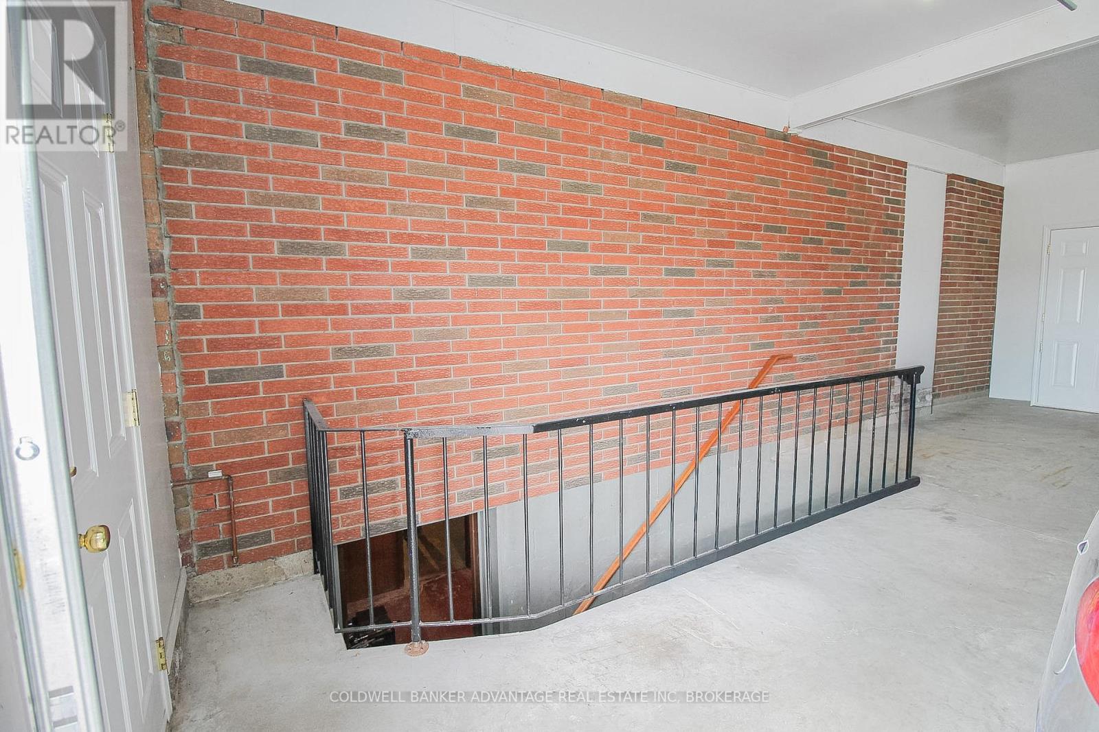 377 Silverthorn Crescent, Welland, Ontario  L3B 5N4 - Photo 38 - X12926774