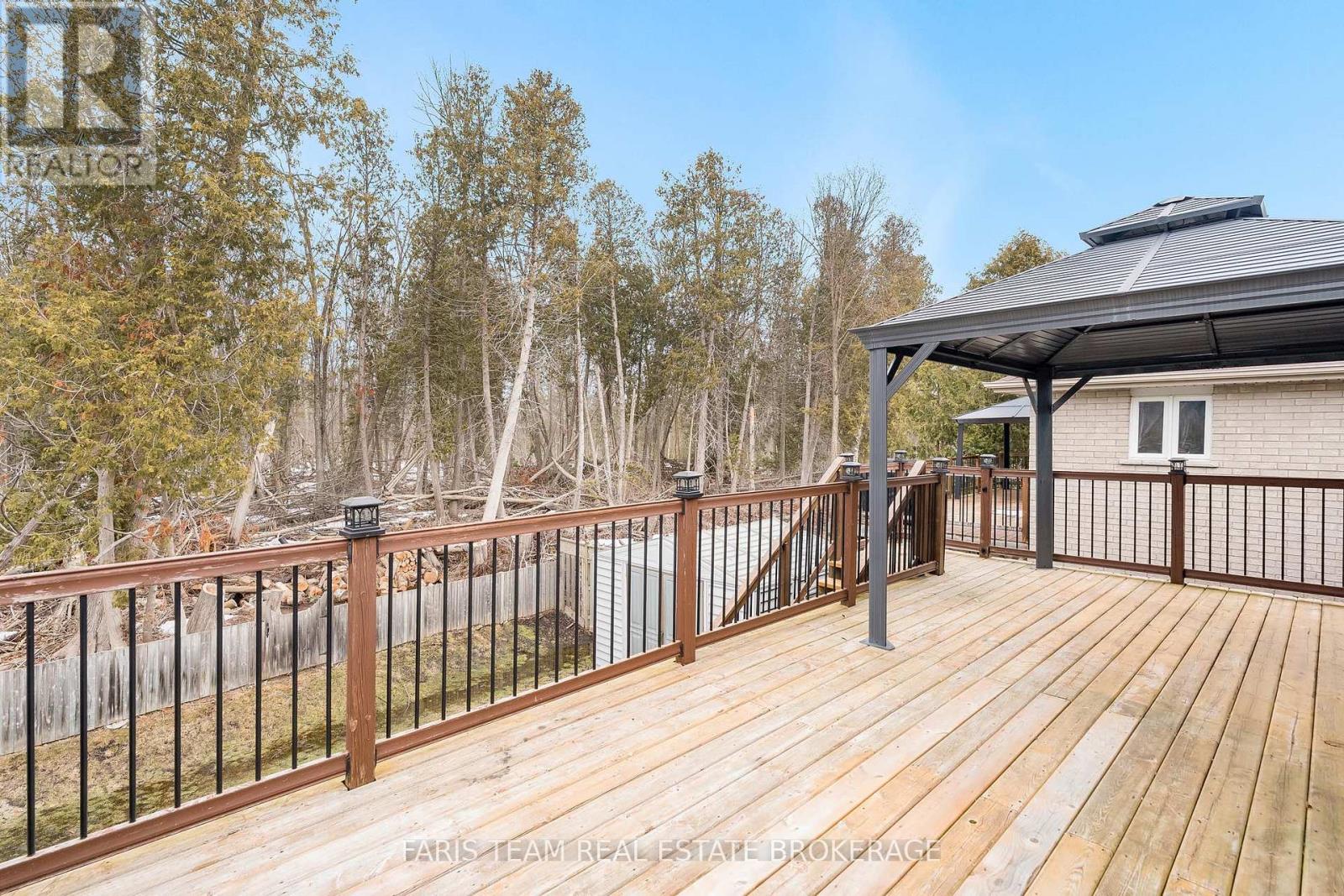 1004 Leslie Drive, Innisfil, Ontario  L9S 2B2 - Photo 28 - N12927792