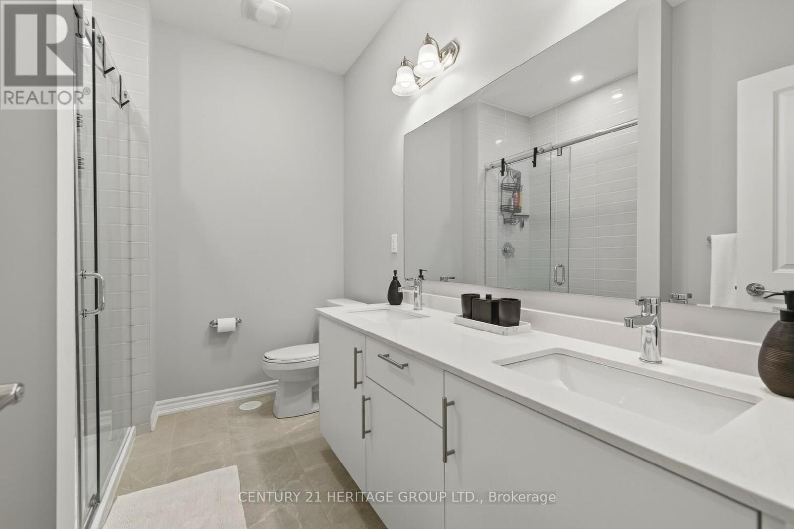 6 Mel Irving Drive, Bradford West Gwillimbury (Bradford), Ontario  L3Z 4P1 - Photo 16 - N12927844