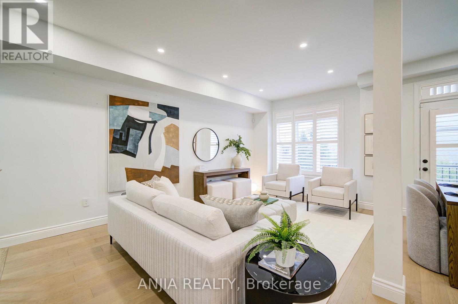 22 Kylemore Way, Markham, Ontario  L6C 0J9 - Photo 15 - N12927854