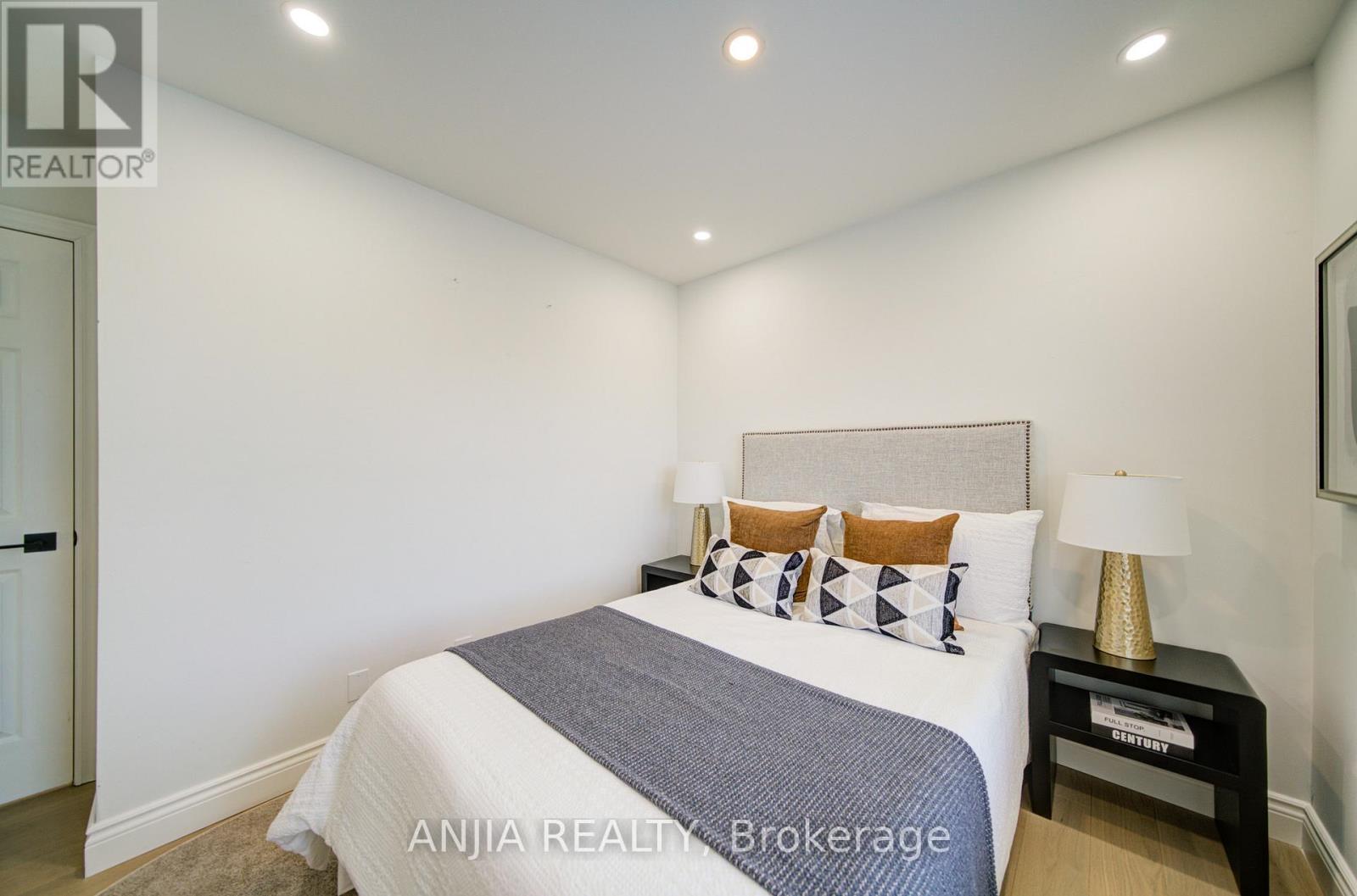 22 Kylemore Way, Markham, Ontario  L6C 0J9 - Photo 33 - N12927854