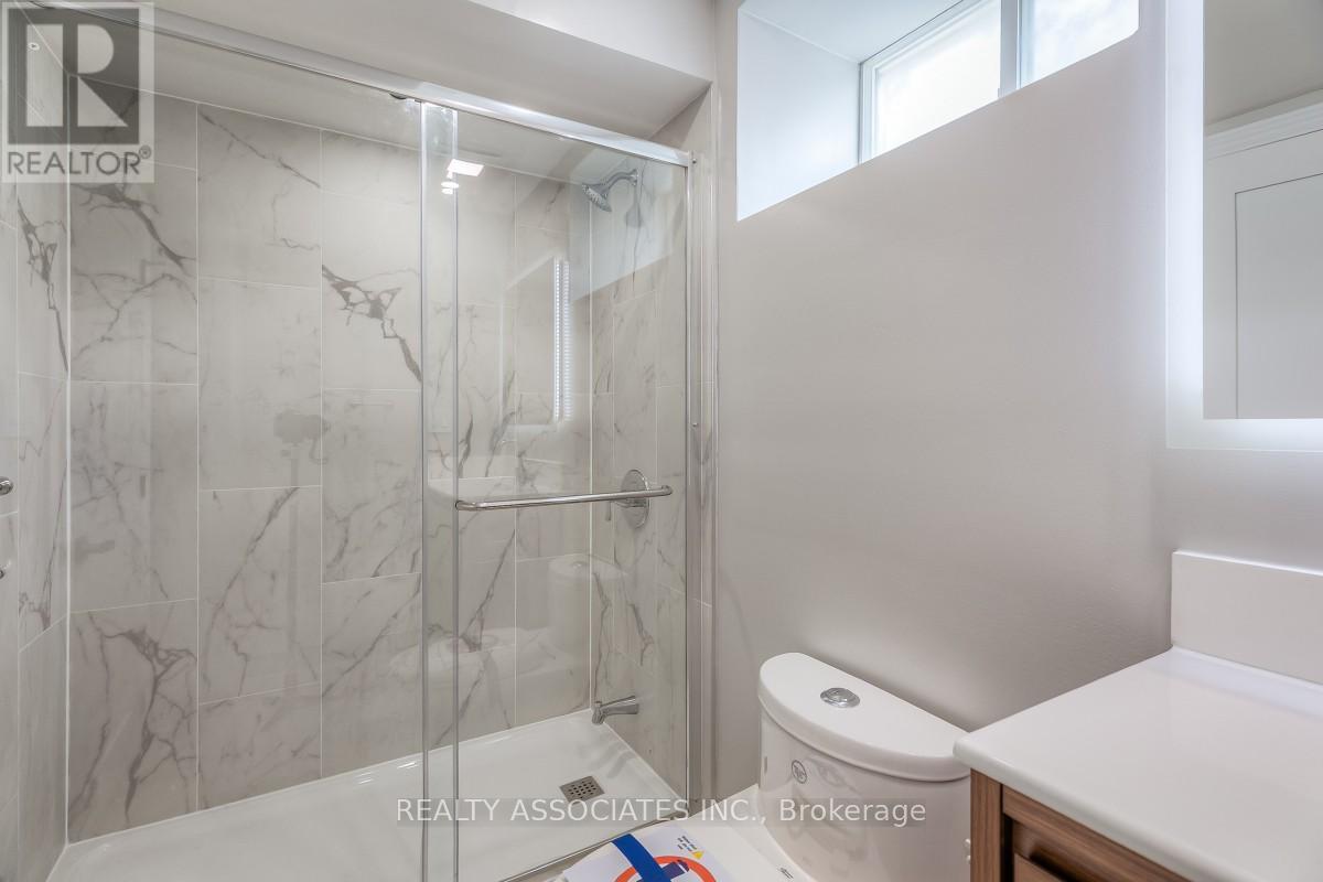 348 Miami Drive, Georgina, Ontario  L4P 2Z7 - Photo 34 - N12927860