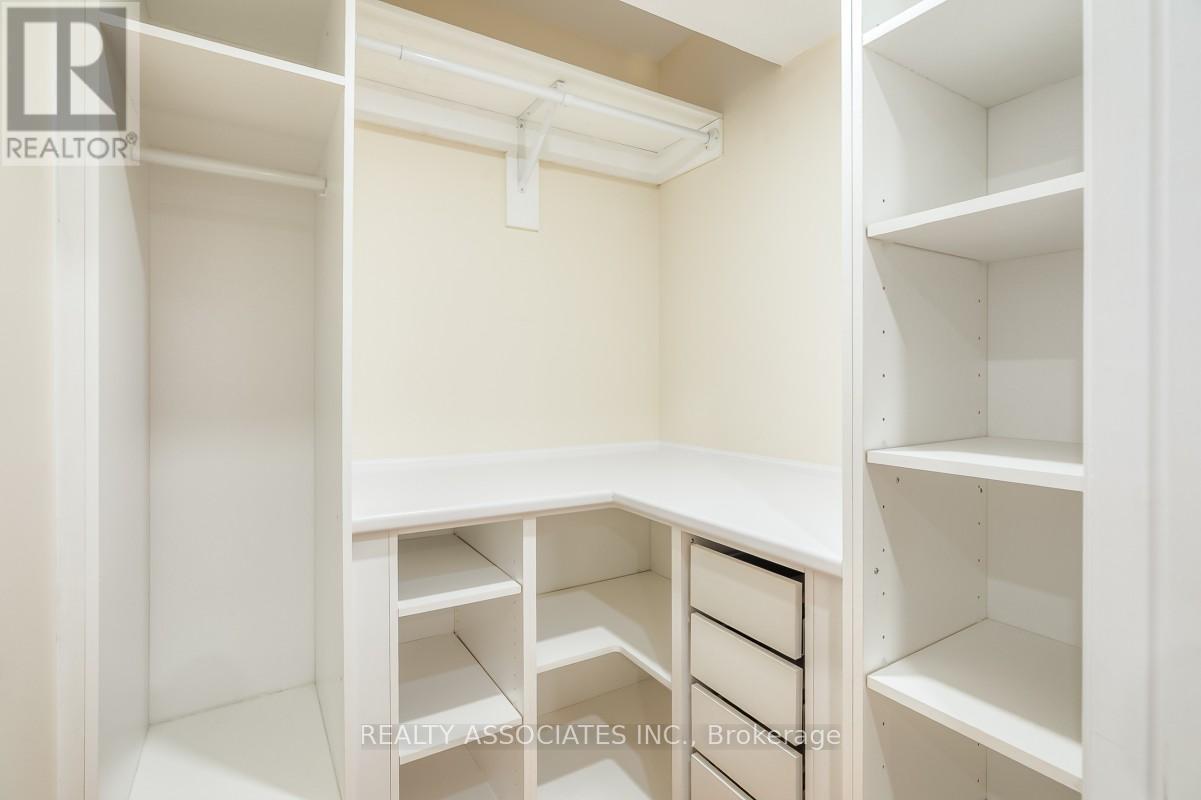 348 Miami Drive, Georgina, Ontario  L4P 2Z7 - Photo 35 - N12927860