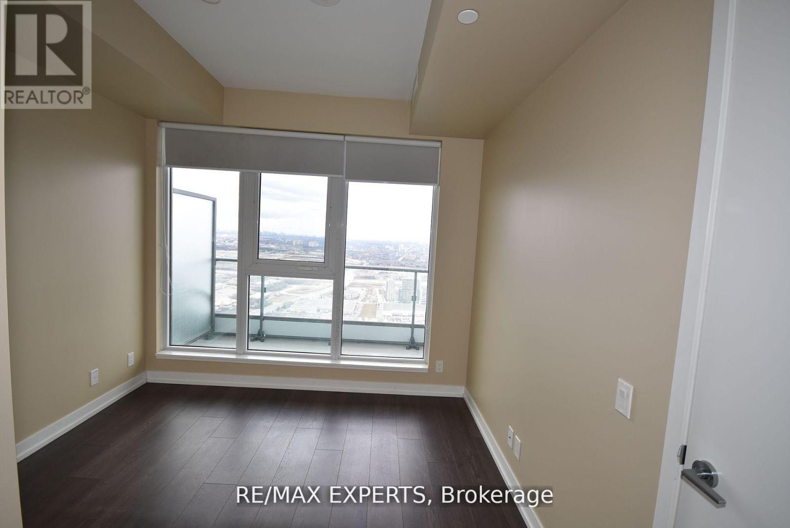 5905 - 5 Buttermill Avenue, Vaughan, Ontario  L4K 0J5 - Photo 14 - N12927868