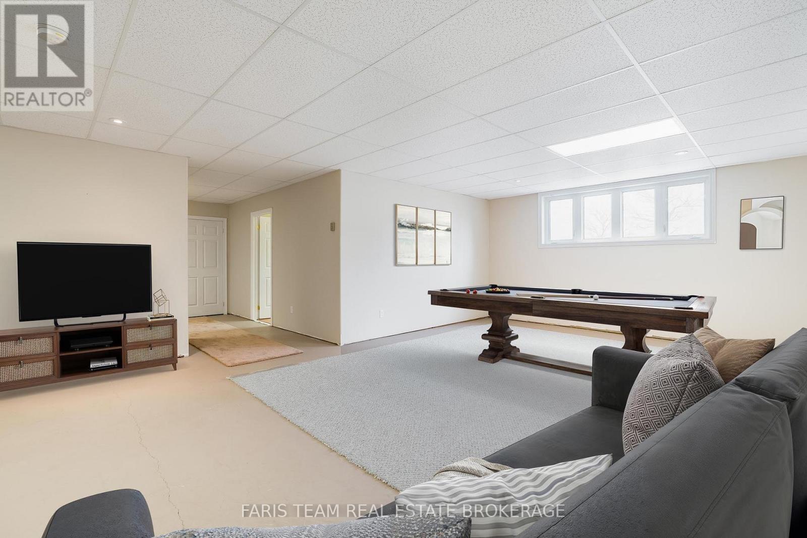 8949 Smith Road, Essa, Ontario  L0M 1T0 - Photo 28 - N12927936