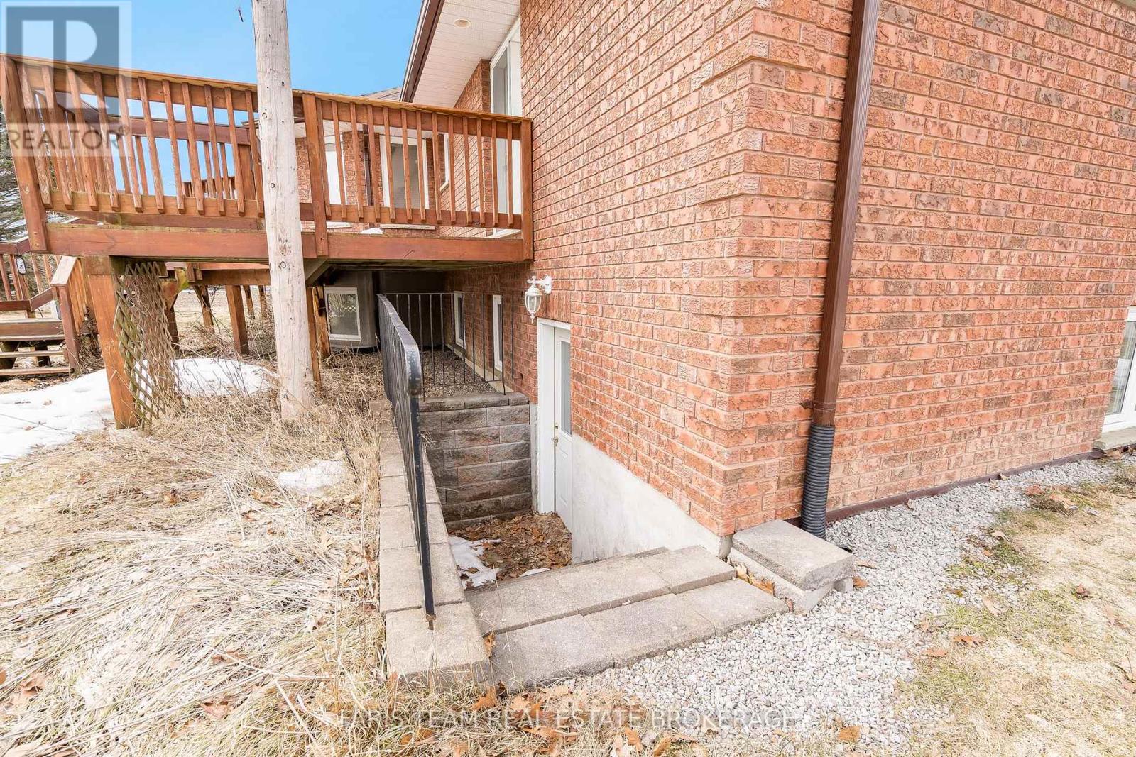 8949 Smith Road, Essa, Ontario  L0M 1T0 - Photo 44 - N12927936