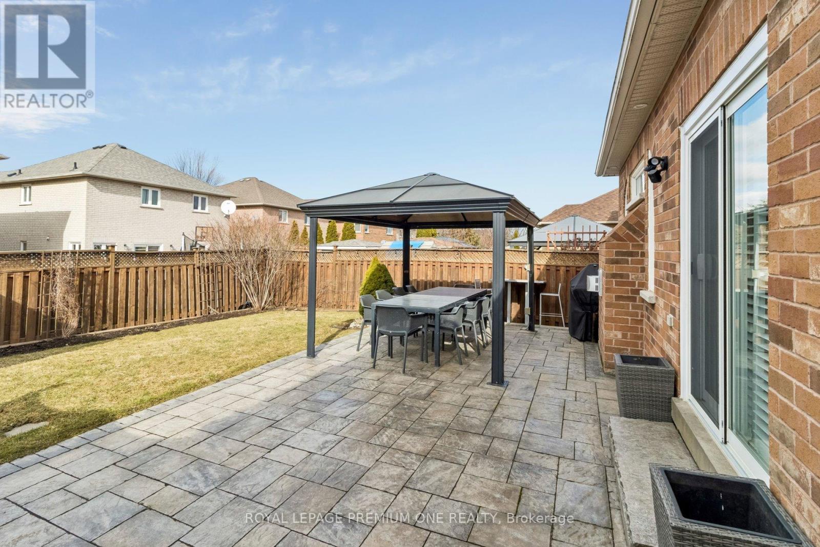 26 Sequoia Road, Vaughan, Ontario  L4H 1W6 - Photo 33 - N12927952