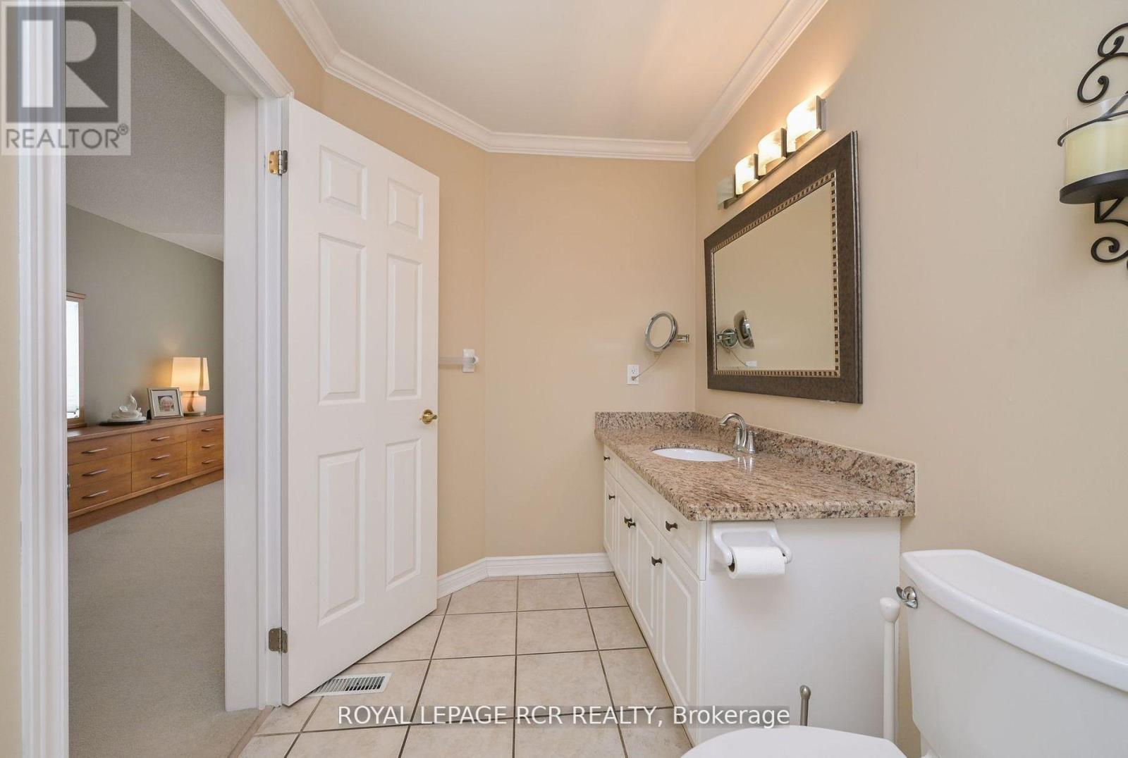 46 Sunset Boulevard, New Tecumseth (Alliston), Ontario  L9R 1Z5 - Photo 16 - N12928016