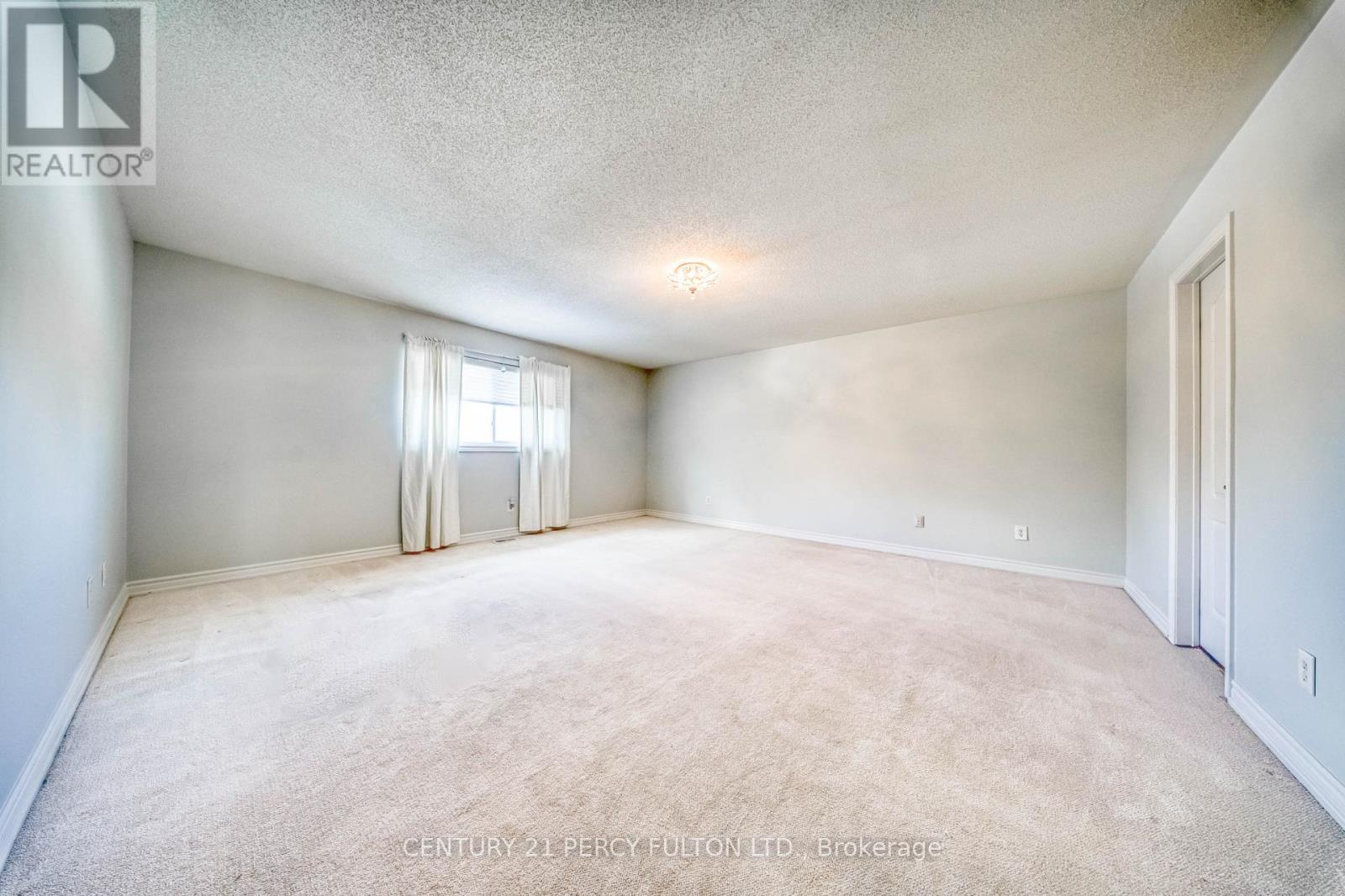 117 Maroon Drive, Richmond Hill, Ontario  L4E 5B7 - Photo 20 - N12928050