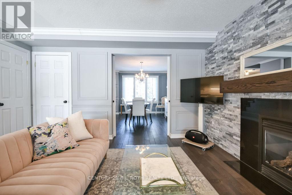 5 Claire Drive, Barrie (Painswick South), Ontario  L4N 5X9 - Photo 9 - S12927808