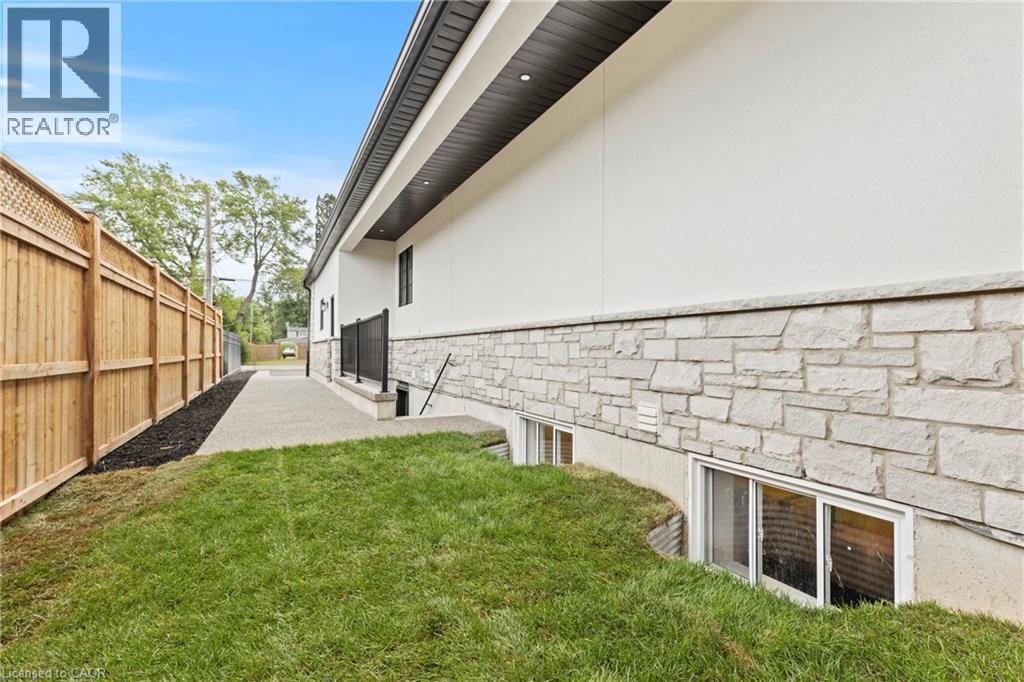 637 Buffalo Road, Fort Erie, Ontario  L2A 5G7 - Photo 36 - 40815222