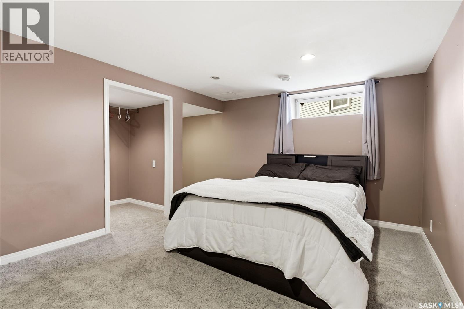 2613 Elliott Drive, Regina, Saskatchewan  S4N 3H8 - Photo 23 - SK031384