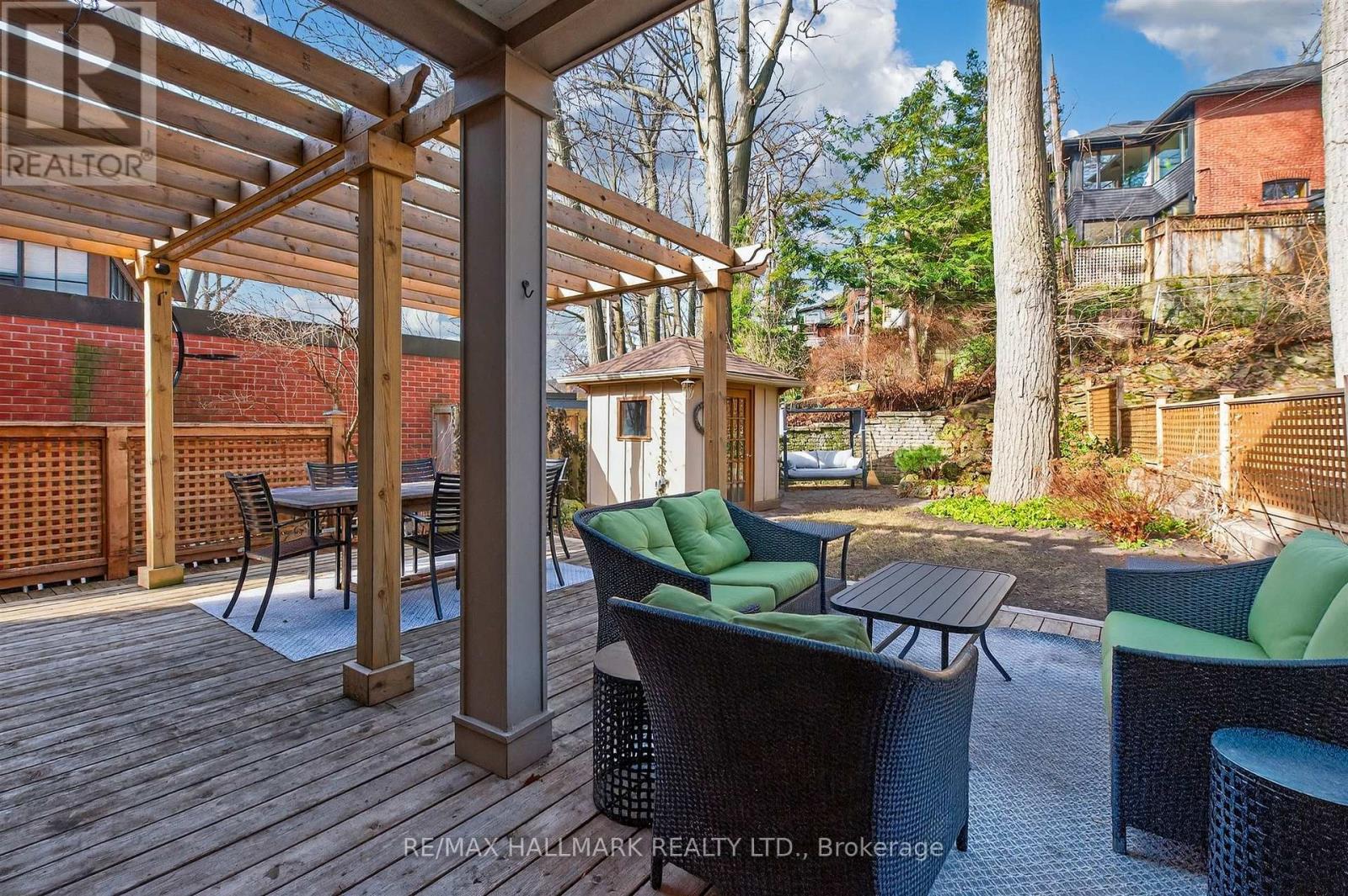 336 Glen Manor Drive, Toronto, Ontario  M4E 2X7 - Photo 46 - E12923970