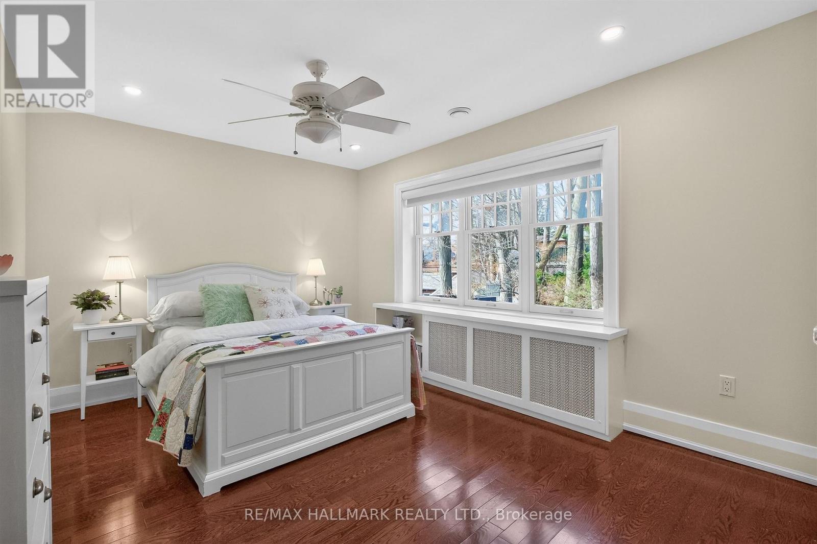 336 Glen Manor Drive, Toronto, Ontario  M4E 2X7 - Photo 28 - E12923970