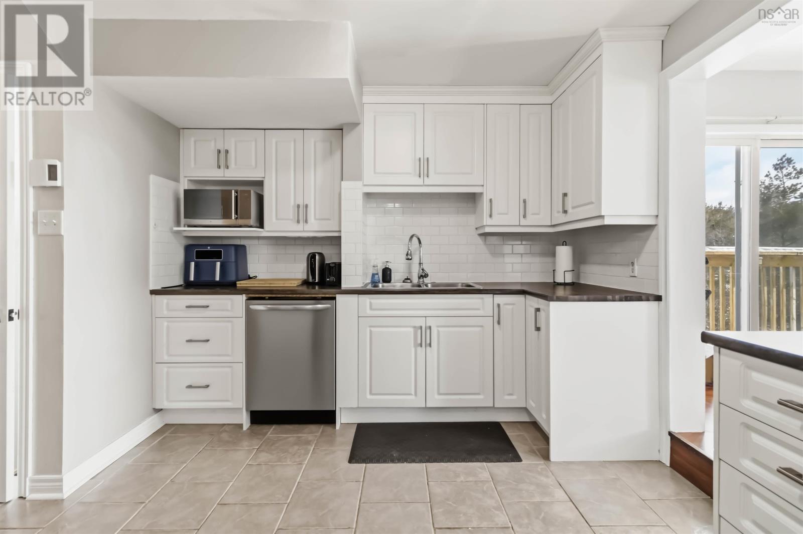 Lorem Ipsum Dolo, Lower Sackville, Nova Scotia  B4E  - Photo 12 - DEMO29520626