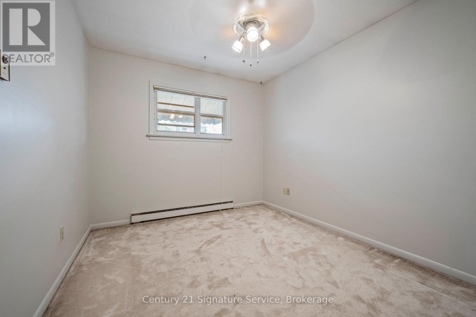 83 Elma Street, Toronto, Ontario  M8V 1X9 - Photo 12 - W12927776