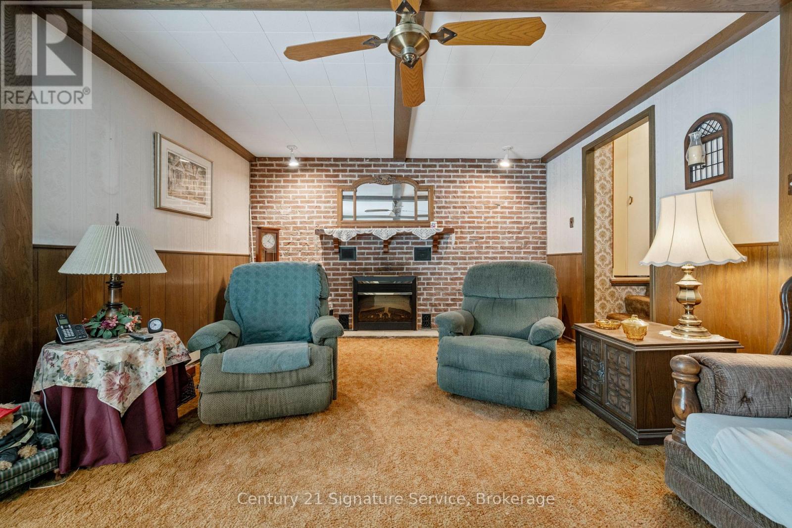 83 Elma Street, Toronto, Ontario  M8V 1X9 - Photo 17 - W12927776