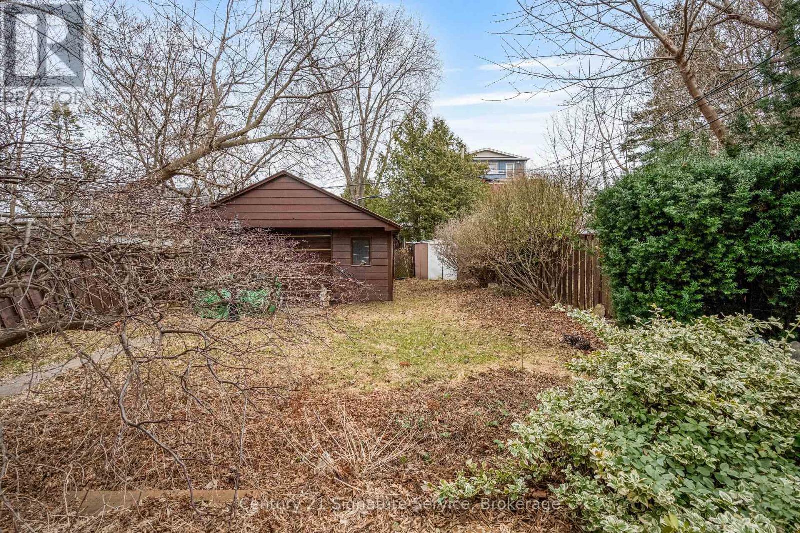 83 Elma Street, Toronto, Ontario  M8V 1X9 - Photo 22 - W12927776