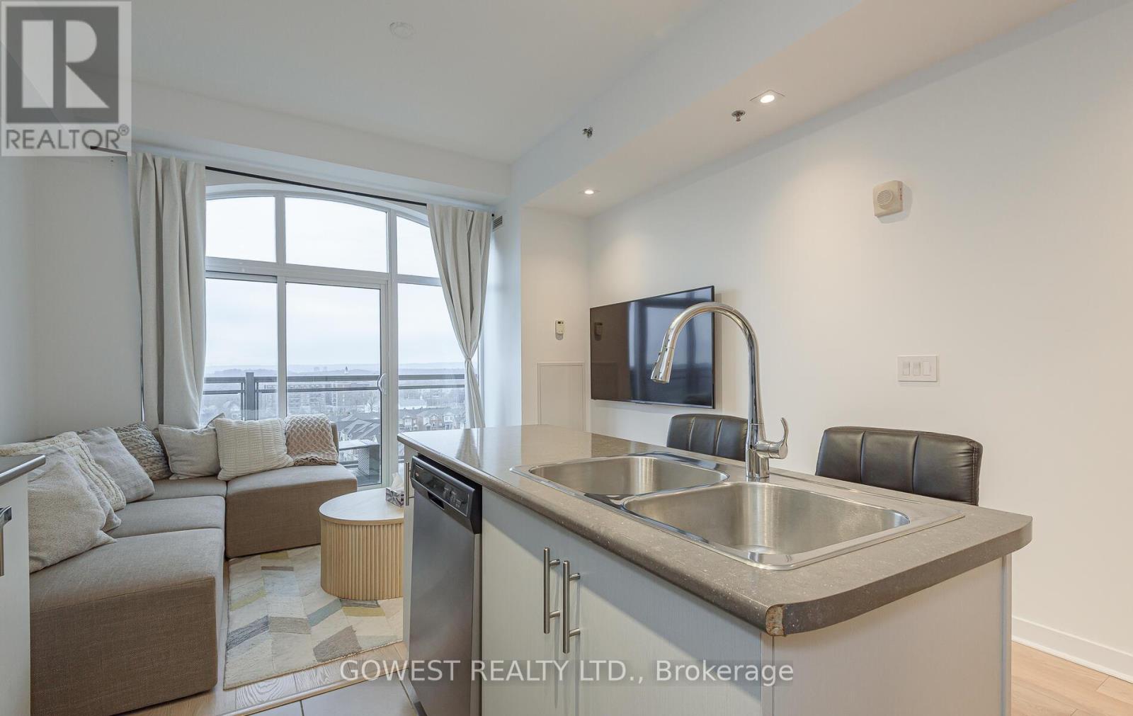 810 - 2490 Old Bronte Road, Oakville, Ontario  L6M 4J2 - Photo 17 - W12927820