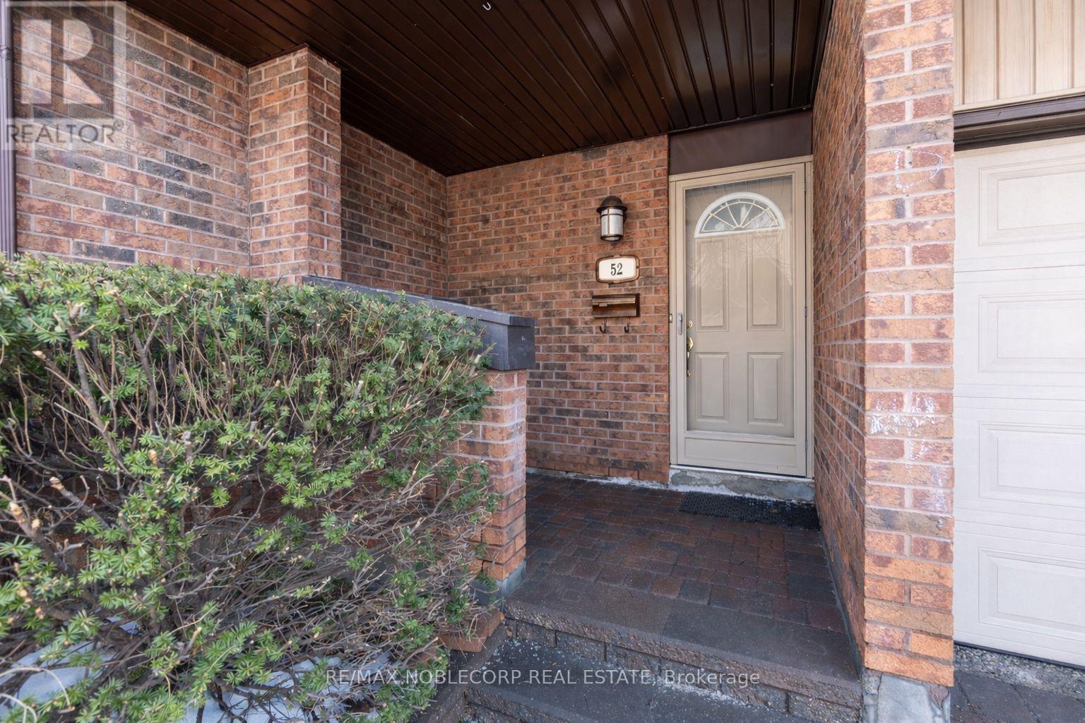 52 - 1080 Walden Circle, Mississauga, Ontario  L5J 4J9 - Photo 2 - W12927824