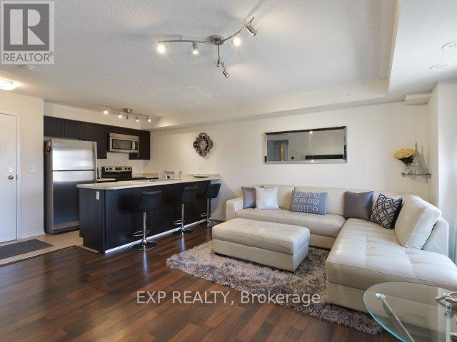 7 - 129 Isaac Devins Boulevard, Toronto, Ontario  M9M 0C4 - Photo 7 - W12927828