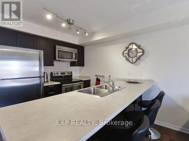 7 - 129 Isaac Devins Boulevard, Toronto, Ontario  M9M 0C4 - Photo 9 - W12927828