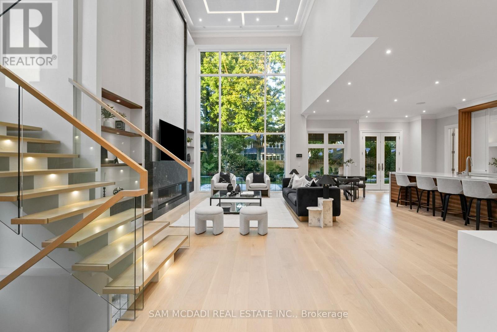 371 Willis Drive, Oakville, Ontario  L6L 4T9 - Photo 11 - W12927856